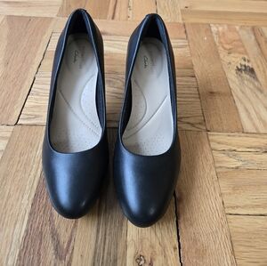 Clarks Women's Black Leather Heels